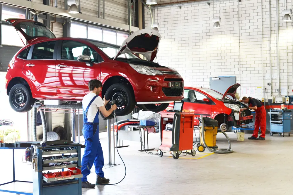 Entretien de voiture et pneus près de Laboulbène